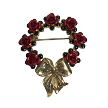AVON 2003 Christmas Rose Wreath Brooch  Red Roses Green Enamel Gold Tone Bow Pin - $14.60