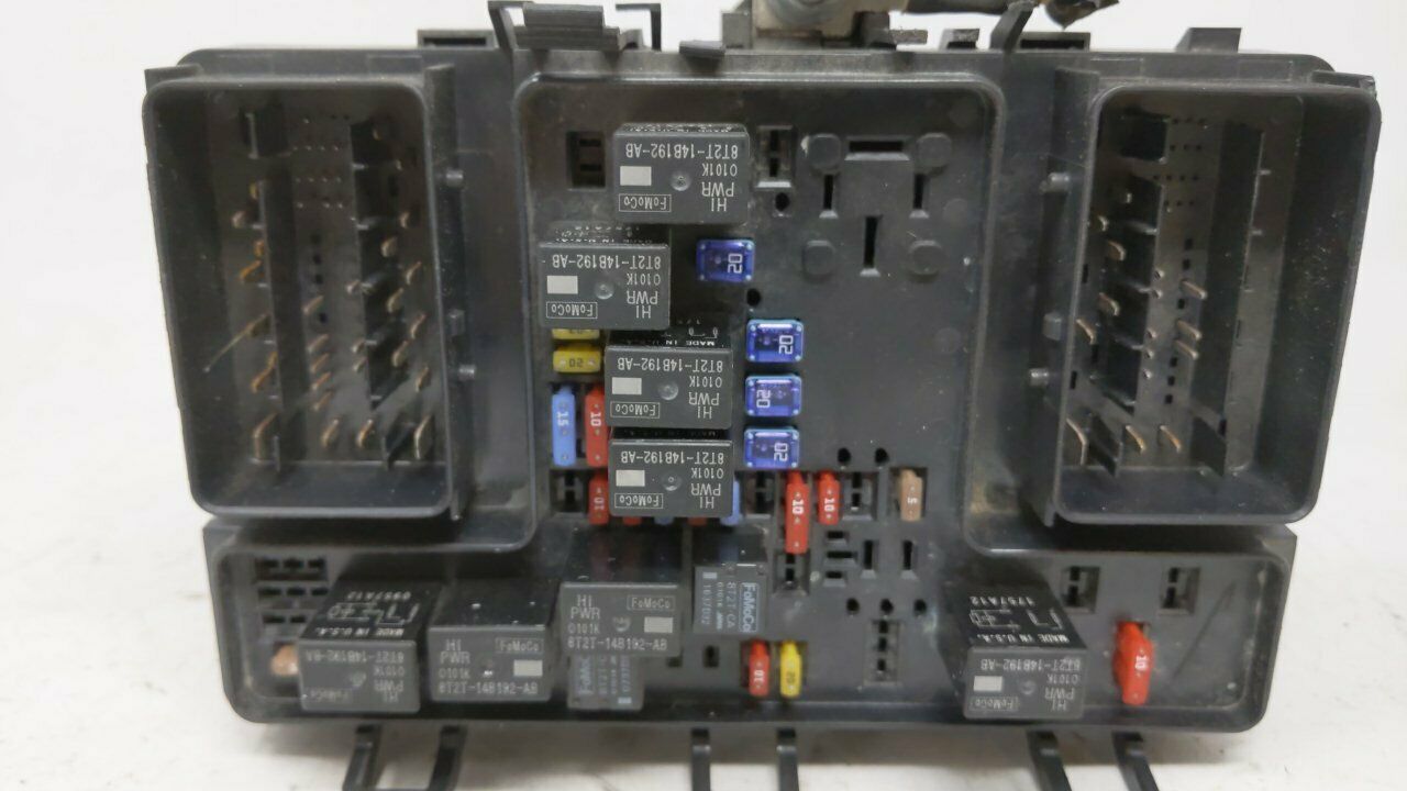 2017-2019 Ford Fusion Fusebox Fuse Box Relay Module 59145 - Switches