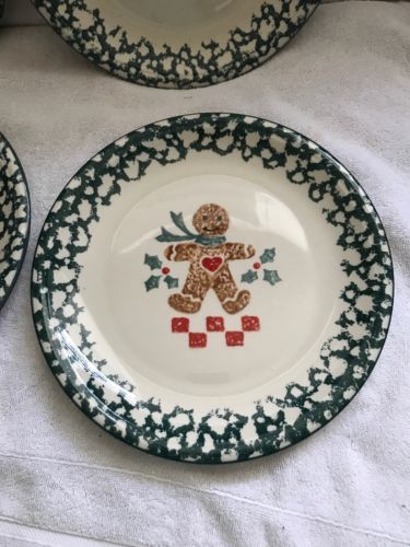 gingerbread dinnerware set