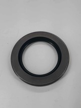 710008 Federal Mogul National Oil Seal NEW