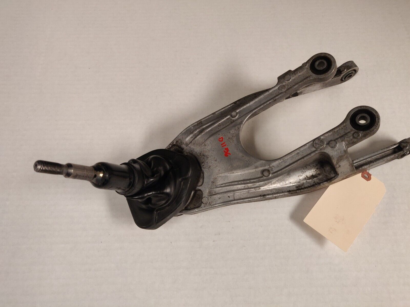 2005 INFINITI G35 MT MANUAL 6 SPEED TRANSMISSION SHIFTER BRACKET