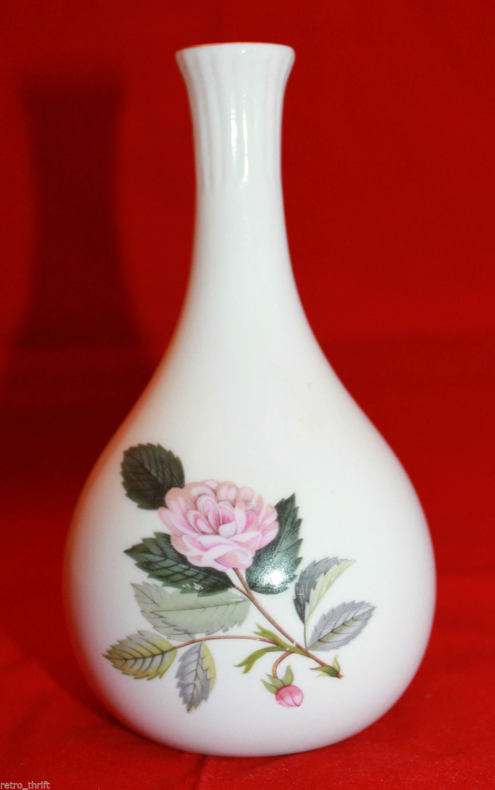 Small Vintage Wedgwood bone china Hathaway Rose Vases Fine Art Ceramics