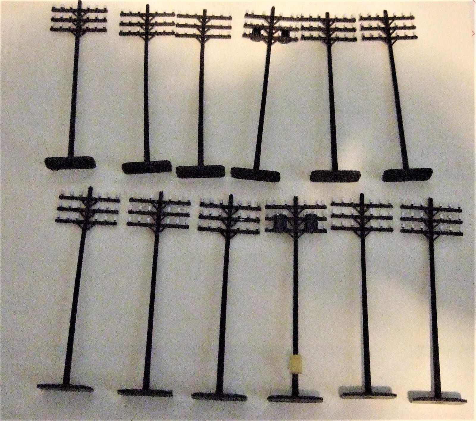 HO Trains 12 Utility Poles Track & Accessories