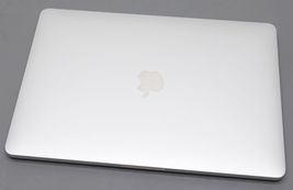 Apple MacBook Pro A2251 13.3" Core i5-1038NG7 2.0GHz 16GB 512GB SSD MWP72LL/A image 3