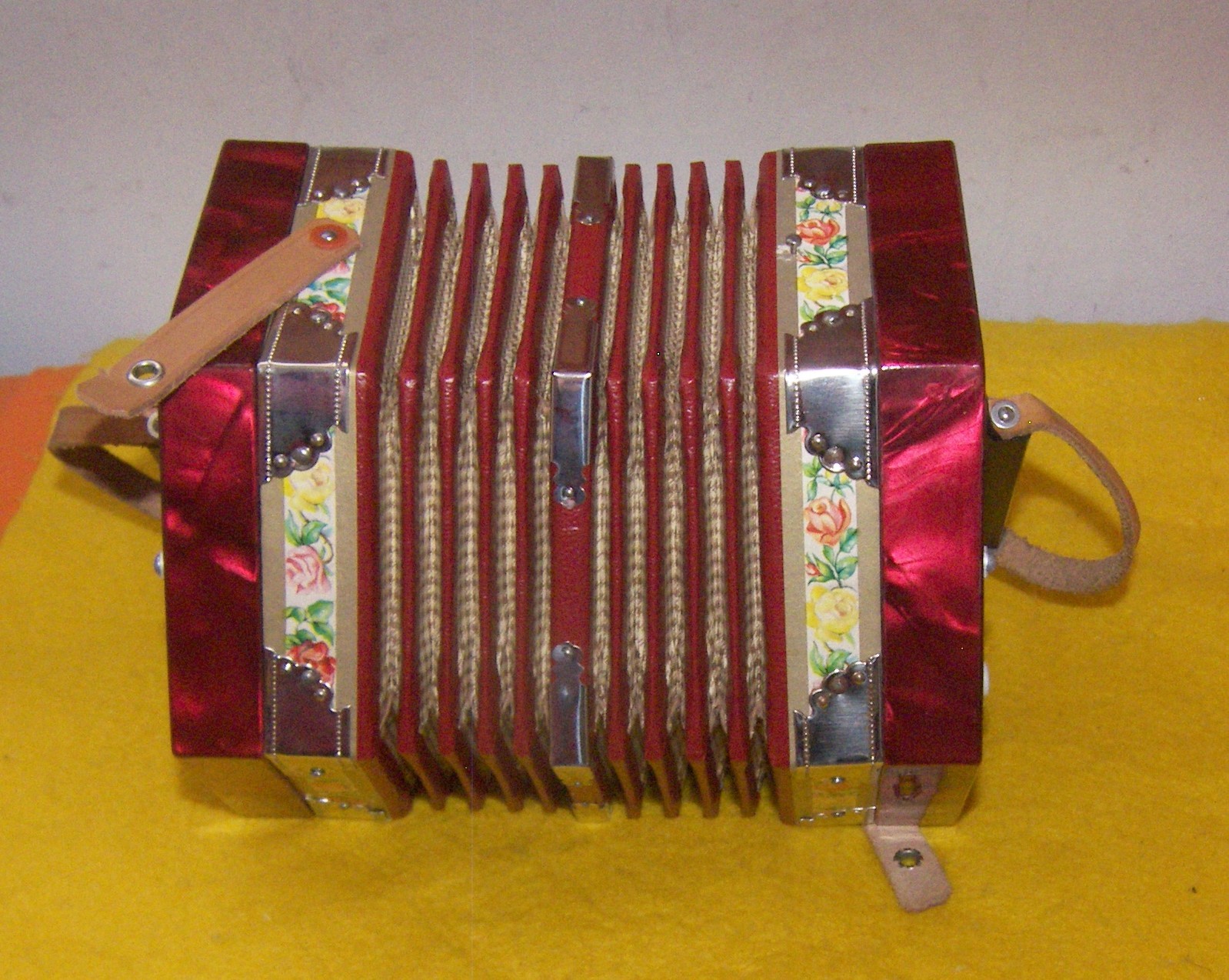 Vintage 20 Button Scholer Concertina With Box Made In Germany