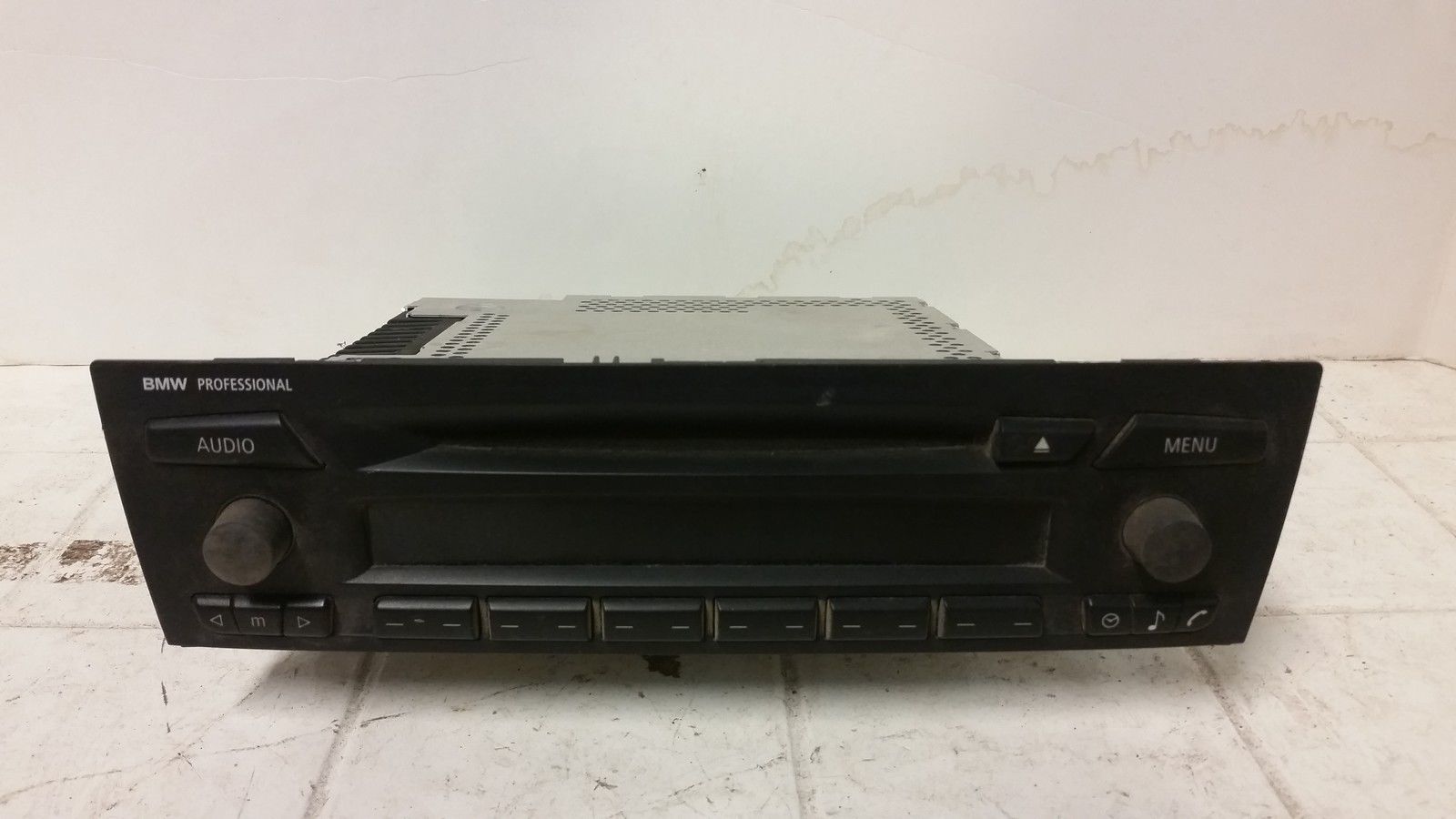 06 07 08 BMW 325i Professional Model CD Radio Receiver OEM CD73 65.12-6 ...