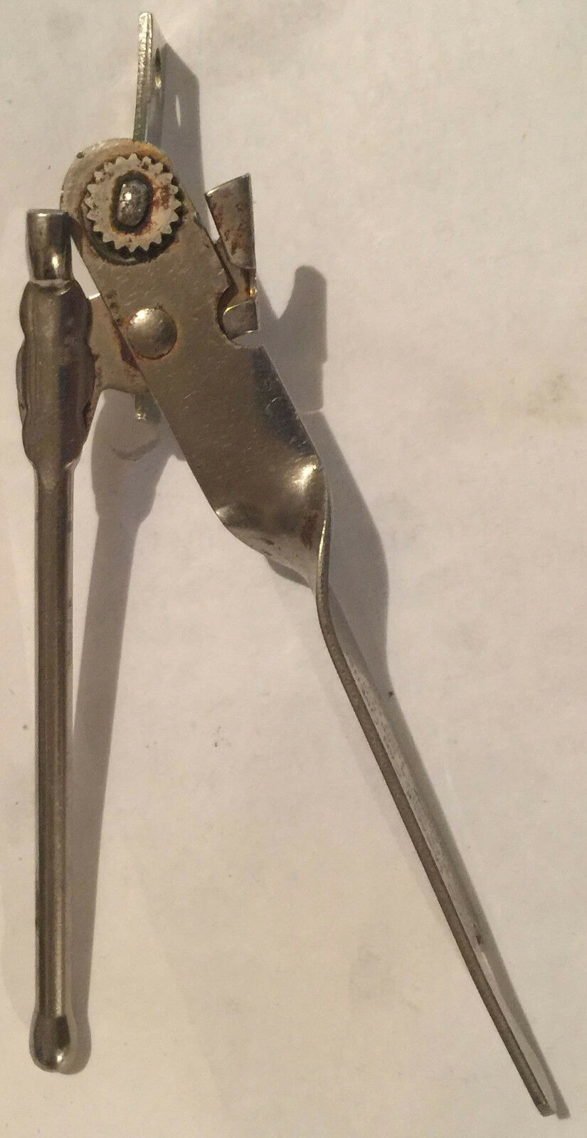 VINTAGE EKCO MIRACLE CAN OPENER 885 HOOK GEAR UNDER CAN RIM Made in USA