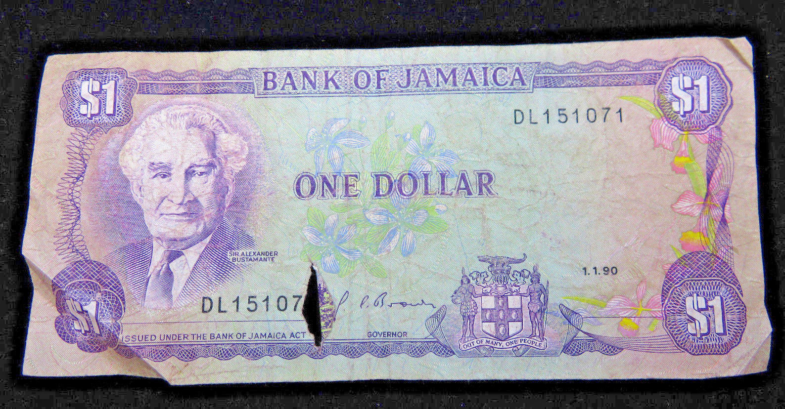 Lot of 2 Banknotes of Jamaica One Dollar Bank Note Paper Money 1.1.90