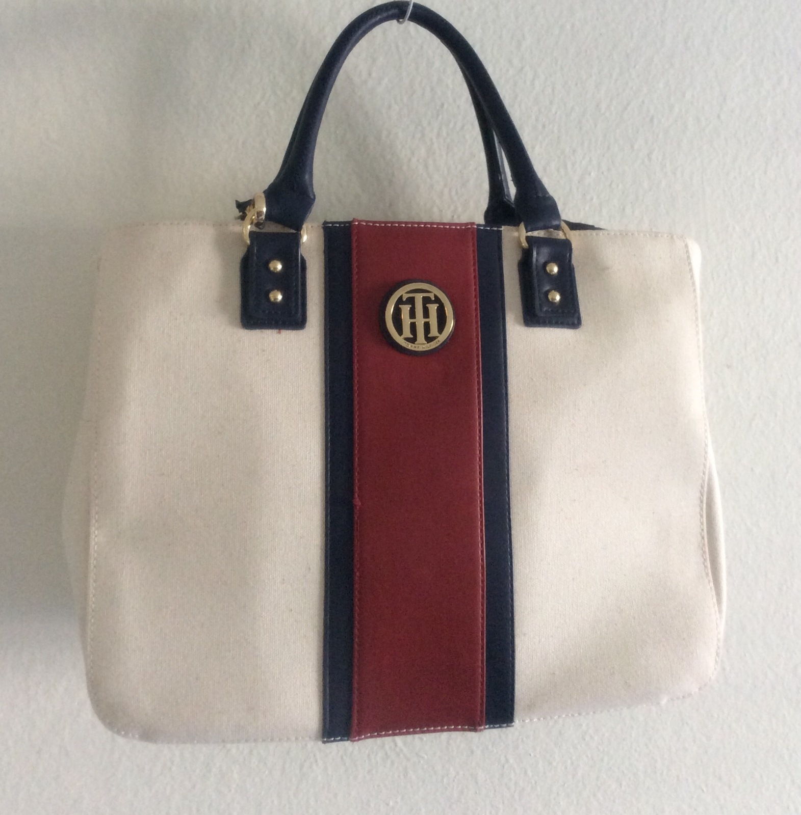 tommy hilfiger women's handbags