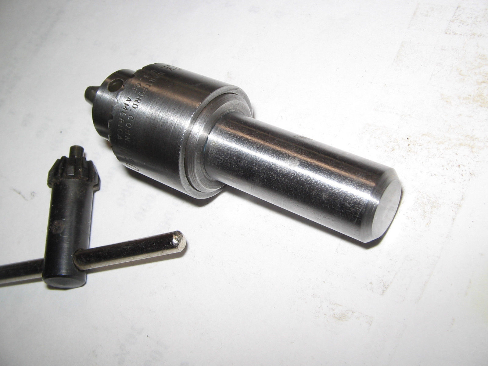 Jacobs 0 Drill Chuck/Key, 1/4" Str Mount, 1/2" Shank, 05/32