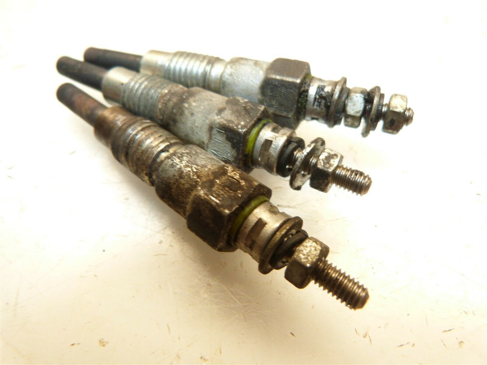 John Deere 2500 Greens Mower Yanmar 3TNE68C 18hp Diesel Engine Glow