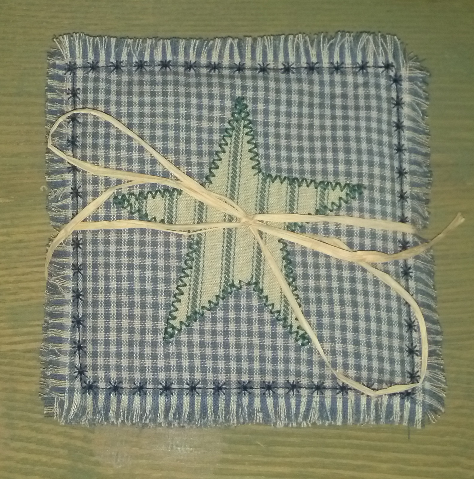Handmade Appliqued Primitive Rustic Country Star Checked Drink Coaster