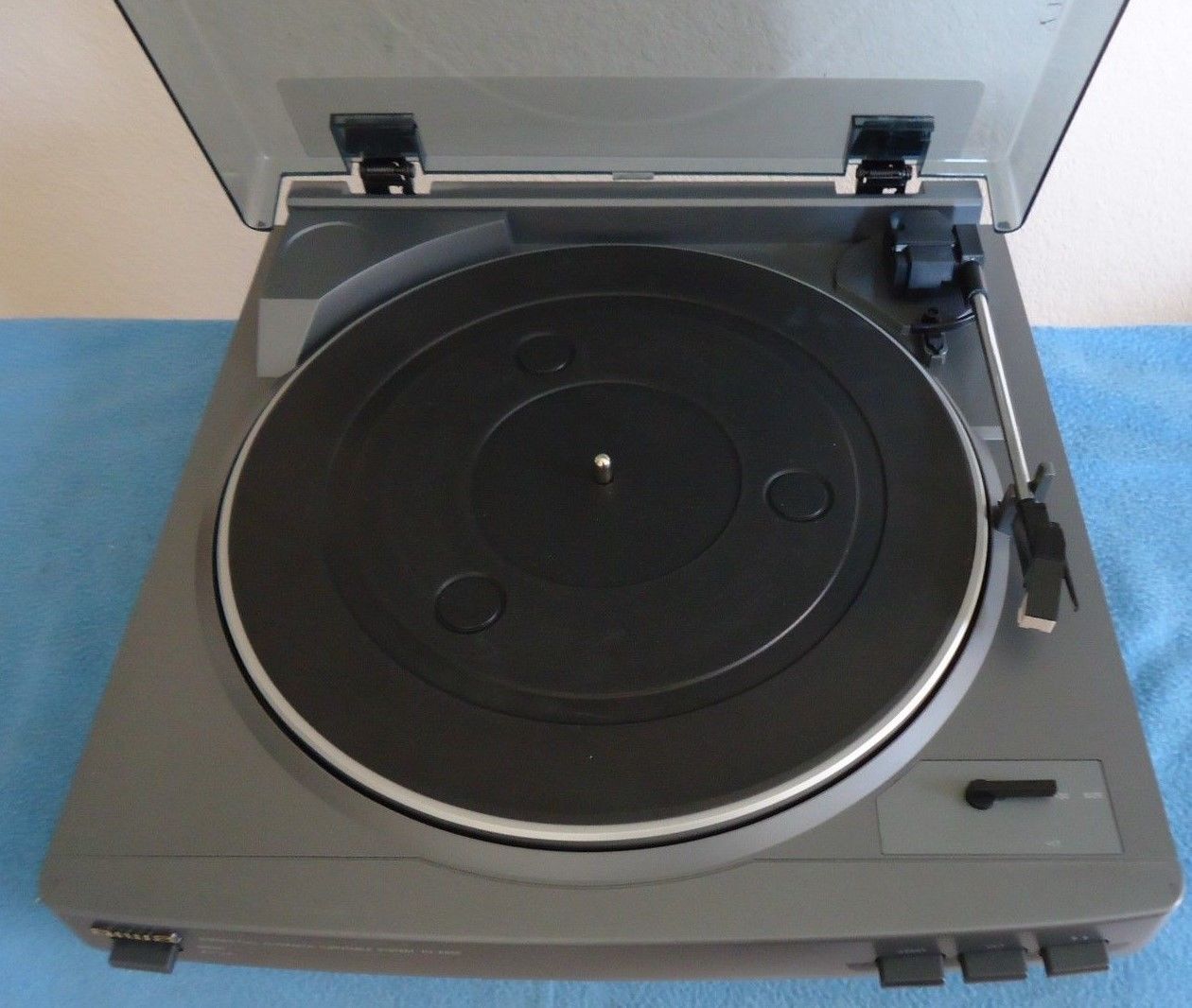 Aiwa PX-E850U PreAmplified Turntable, Fully Automatic, See Video ...