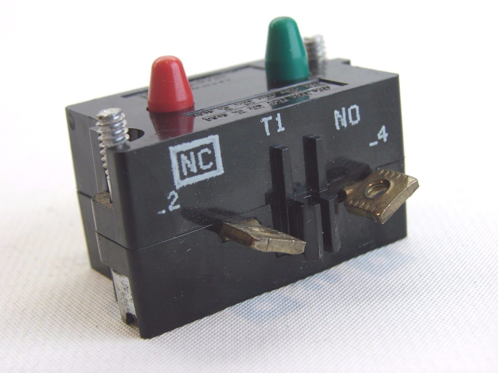 1 N.C. Cutler Hammer 10250T1 Eaton Contact Block 10250T//91000T 1 N.O