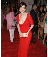 ANNE HATHAWAY 8X10 PHOTO BUSTY IN VERY REVEALING RED DRESS - $9.75