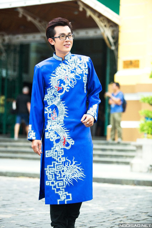 Dragon Painted Blue Vietnamese traditional Long Dress For Men Ao Dai