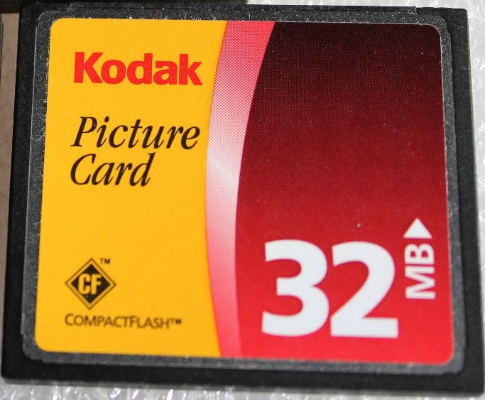 Kodak Picture Card CompactFlash Compact Flash Memory Card 32MB Memory