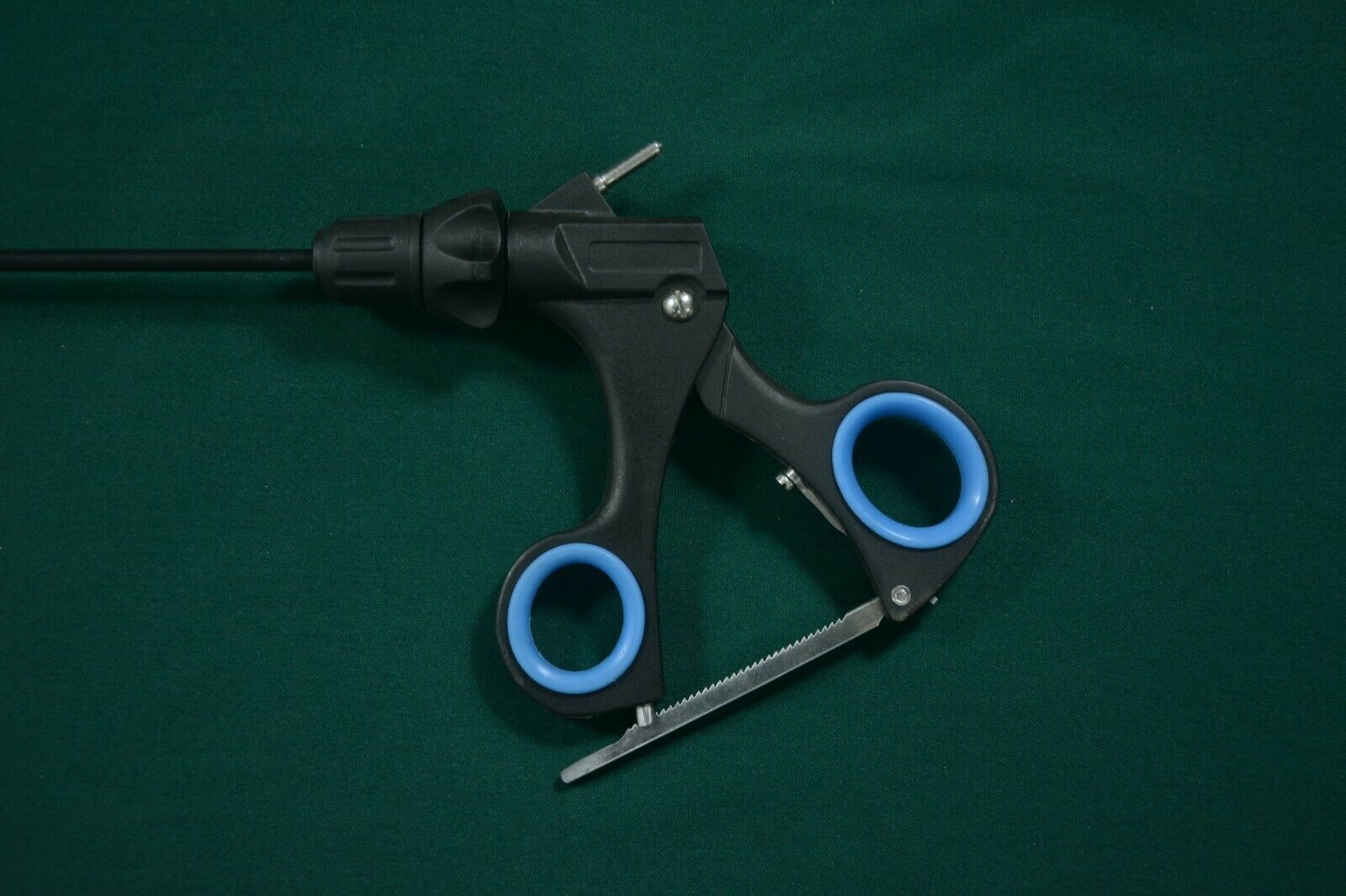 Laparoscopic Babcock Clamp With Insulated Shaft Surgical Instruments 5