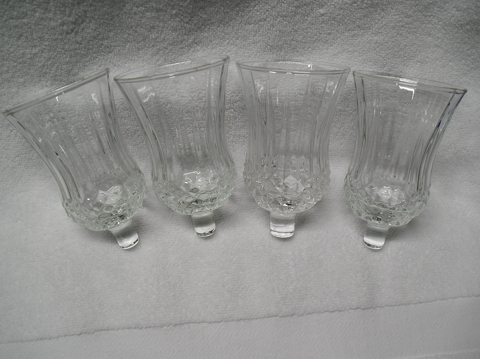 4 Homco Home Interiors 1241 Small Diamond Crystal Votive Candle Holders
