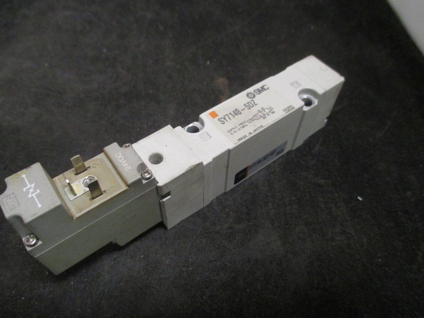 SMC SY71405DZ03T Solenoid Valve Base Mount and similar items