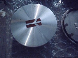 1994 1996 Oldsmobile 88 Regency Center Cap Hub Cap Oem 25613984 Gm Used Part - $32.82