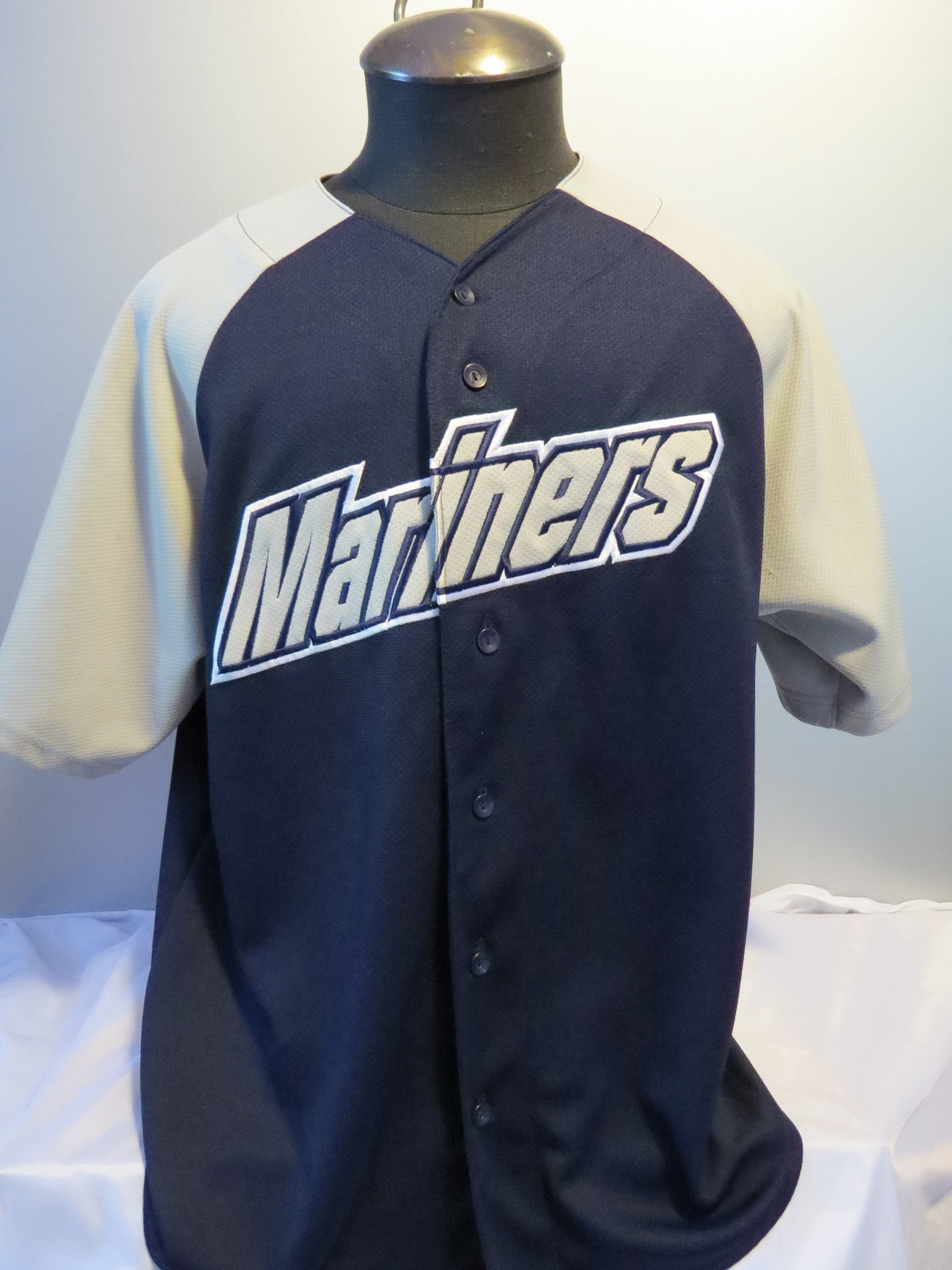 Seattle Mariners Jersey - Alternate Mariners Script Logo - By Majestic - Men's L - $89.00