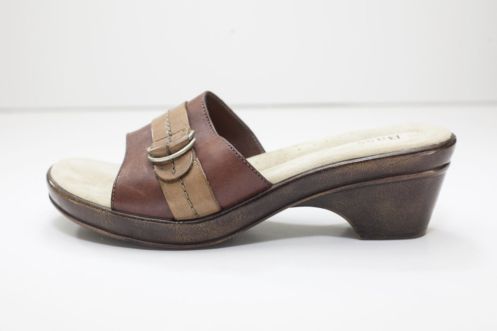 bass slip on sandals