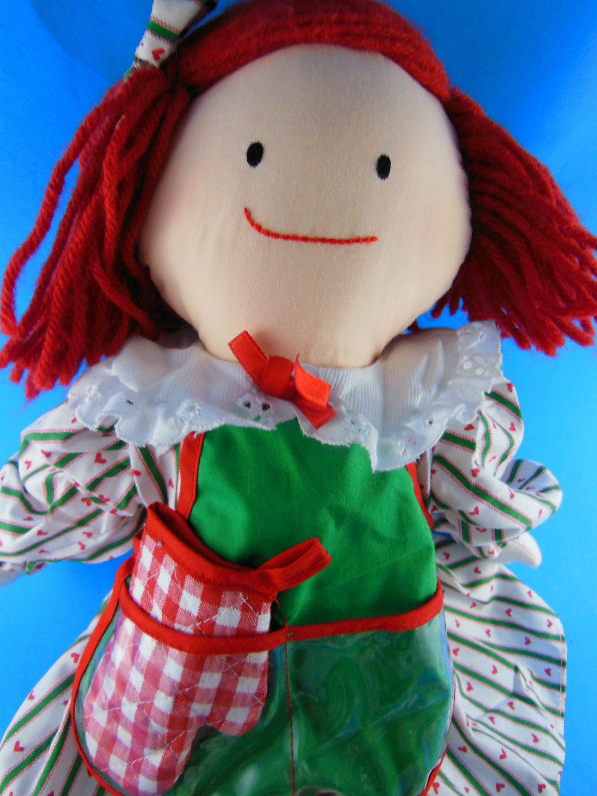 Madeline Madeleine Sweets N Treats Plush Doll 19" w apron & oven mit