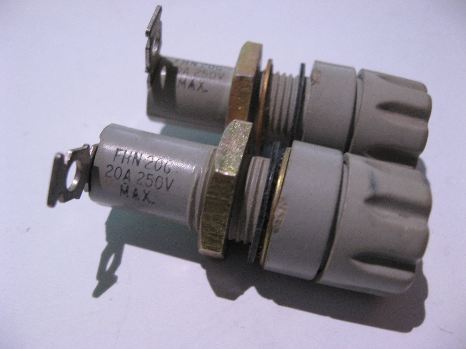 Qty 2 Littlefuse FHN20G Fuse Holder Extractor 20A 250V NOS PCB