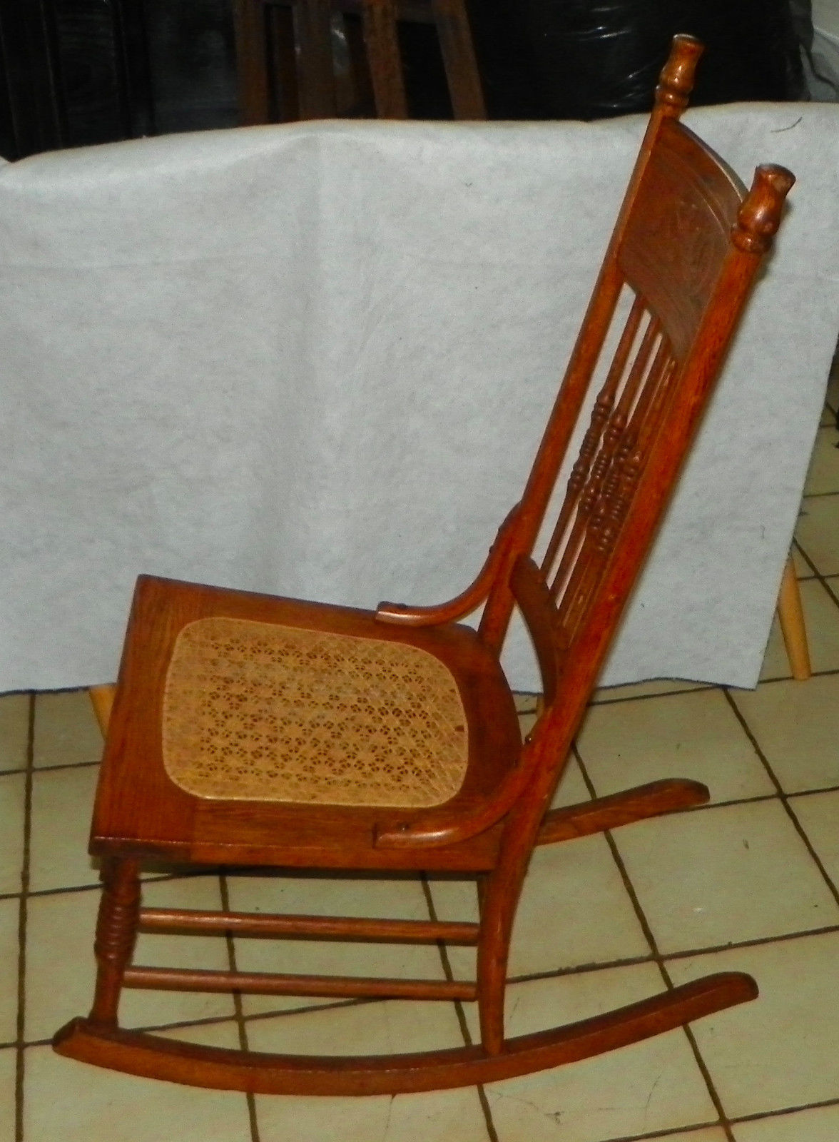 Solid Oak Carved Spindle Back Sewing Rocker / Rocking Chair - Post-1950