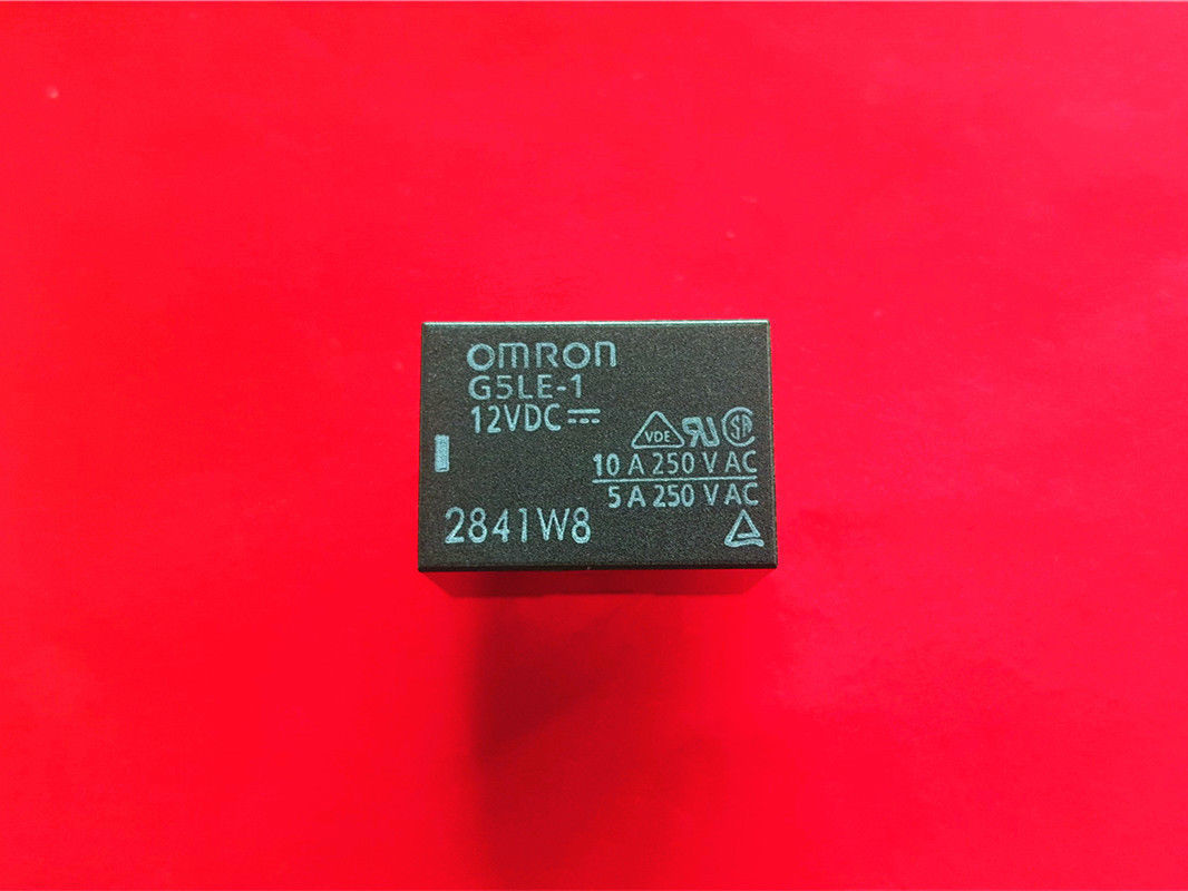 2PCS G5LE-1, 12VDC Relay, OMRON Brand New!!