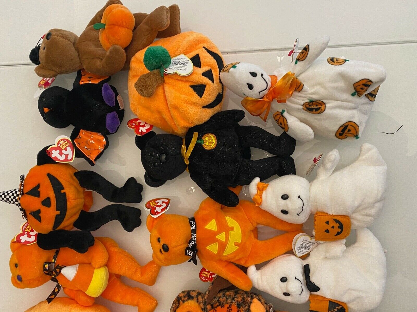 Beanie BabiesAll Halloween Themed Total 18 Pieces Other Holiday