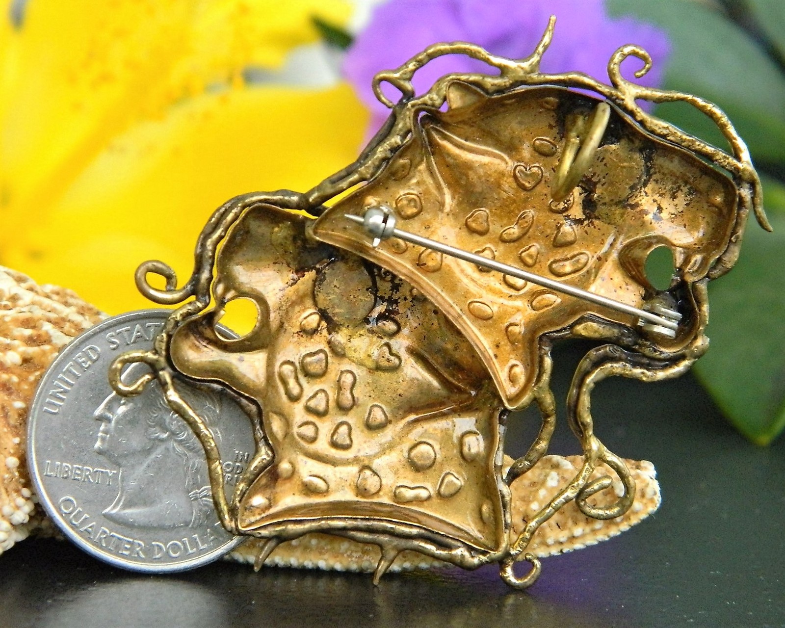 Vintage Two Leopard Jungle Cats Heads Brooch Pin Pendant Brass Figural