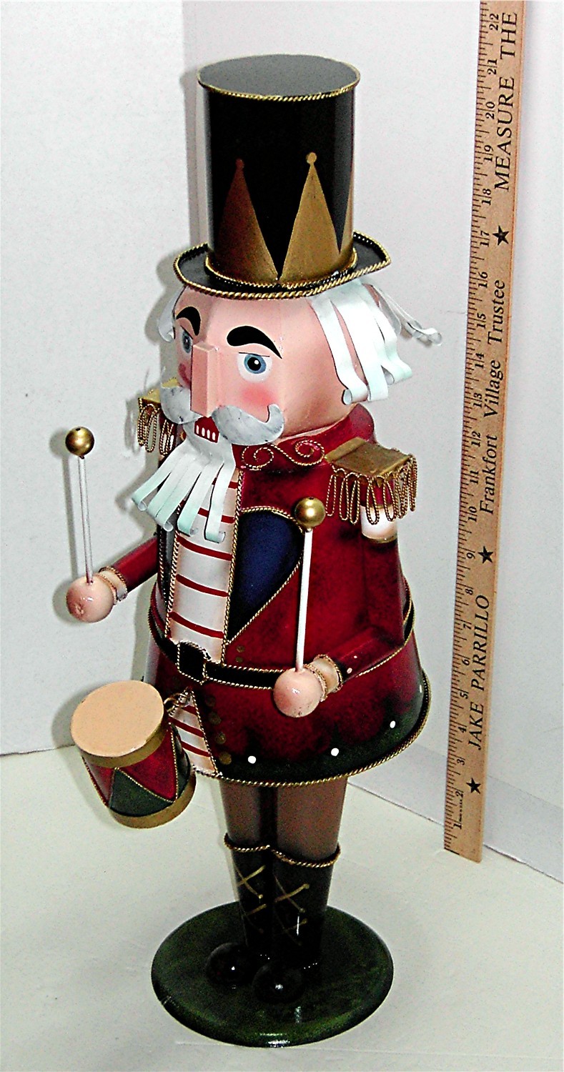 Bouncing Nutcracker Drummer Tin Type Nutcrackers