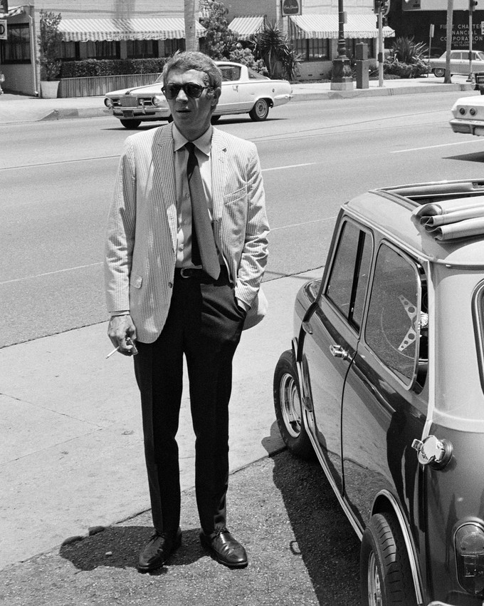 Steve McQueen in Los Angeles with Austin Mini car 11x14 ...