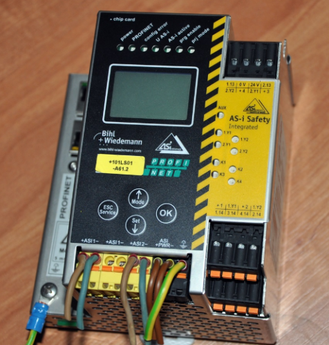 ##Bihl+Wiedemann AS-i 3.0 Gateway BWU2383 Profinet /S 0132## - PLC