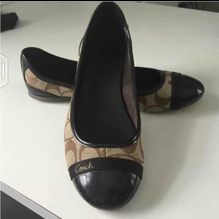 coach cecile flats