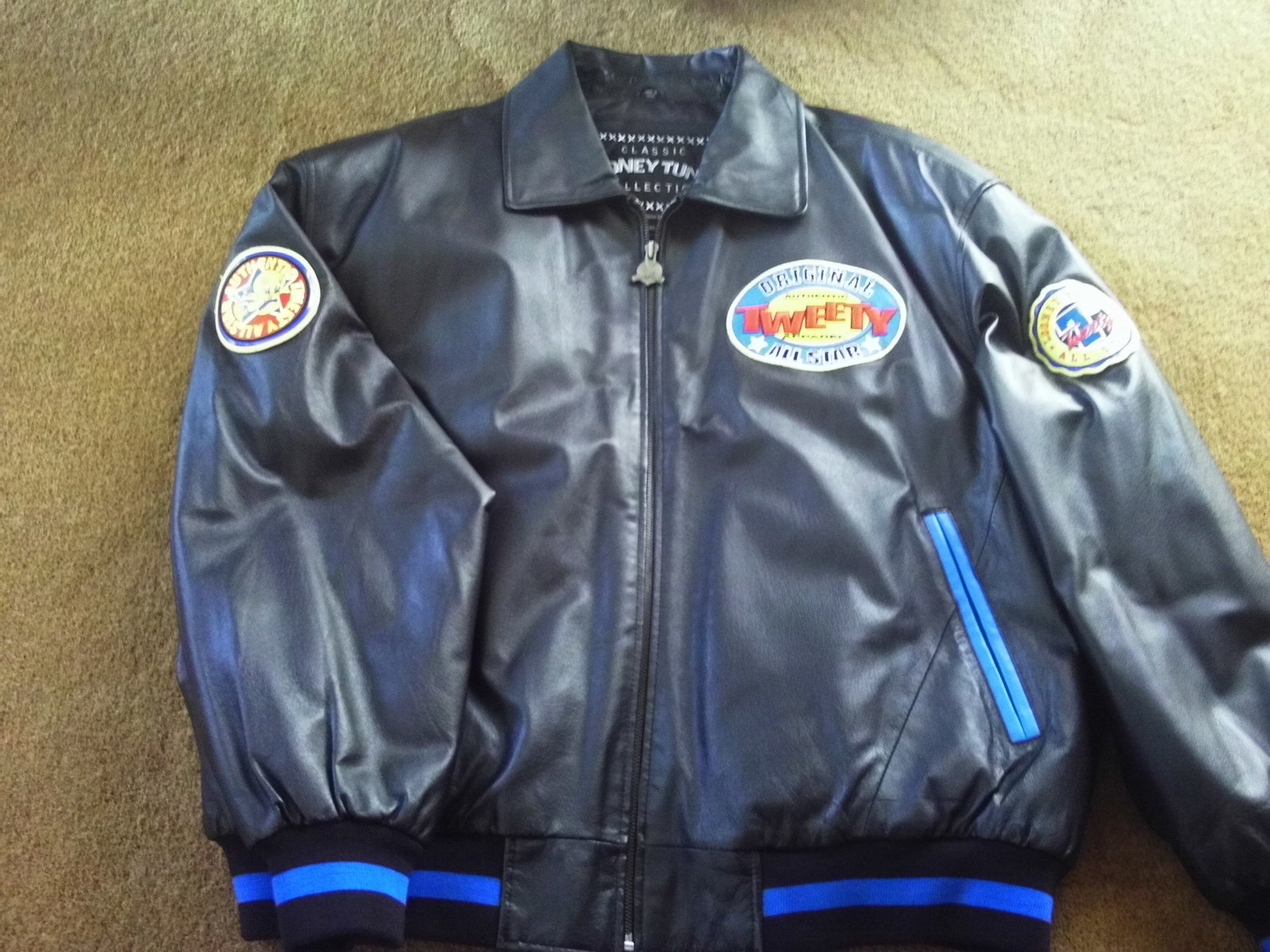 Looney Tunes/Tweety Bird/Leather 
