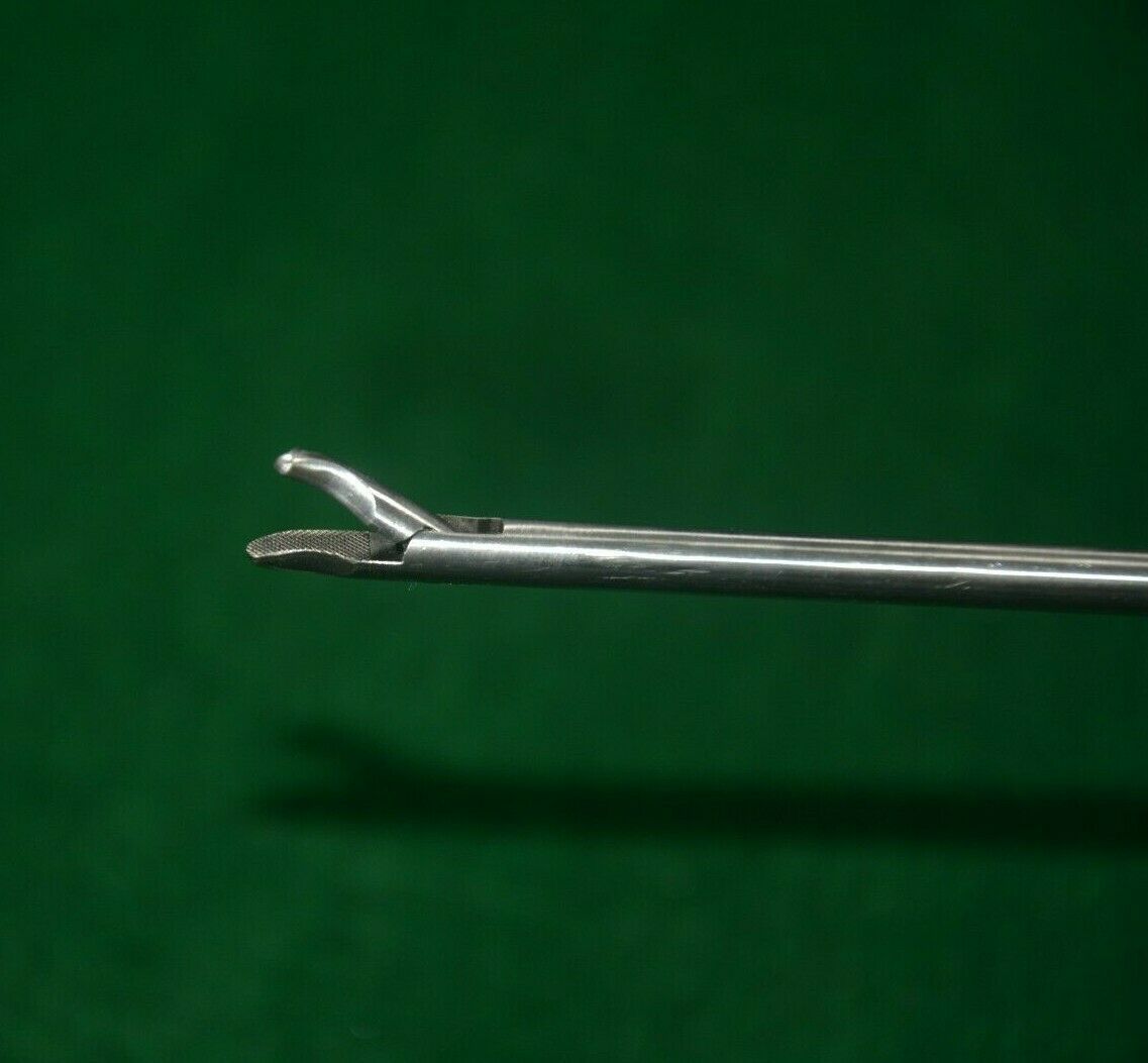 laparoscopic-storz-type-needle-holder-driver-curved-right-jaw-forceps