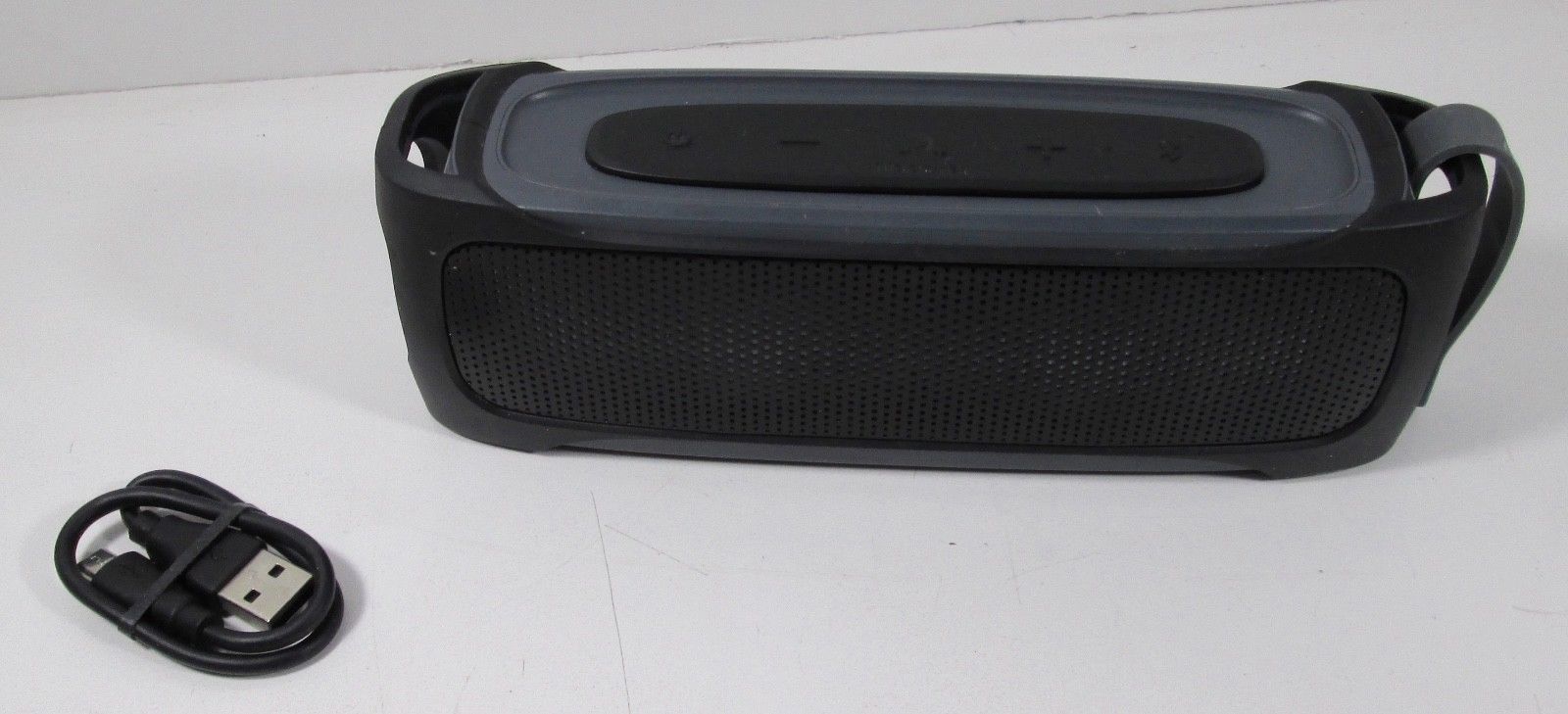 Blackweb BWA18AA012 Rugged Stereo Bluetooth Speaker Splash Proof