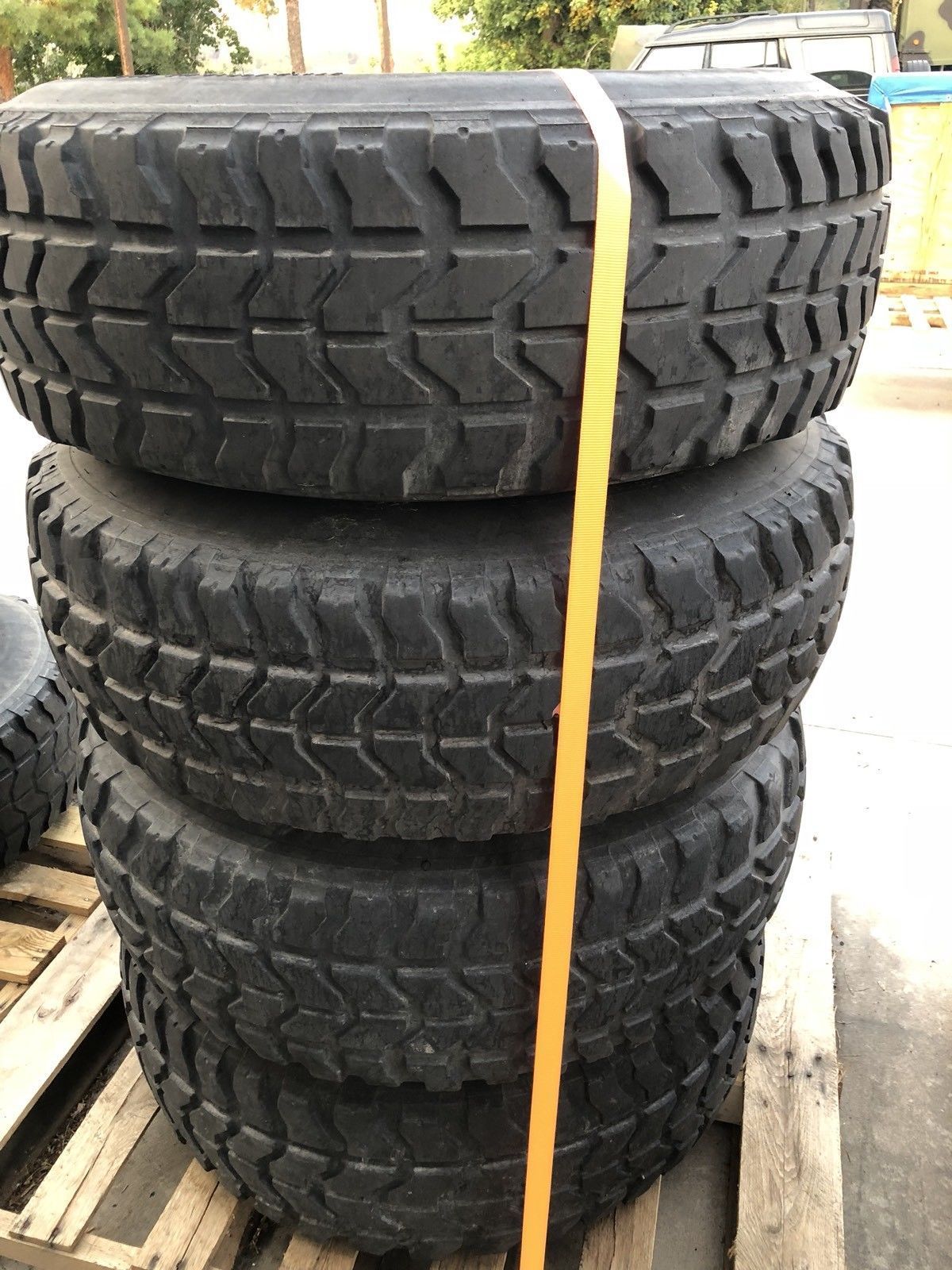 4 MILITARY HUMVEE TIRES 70 + RIMS 37" GOODYEAR RADIAL MT + RUN FLAT
