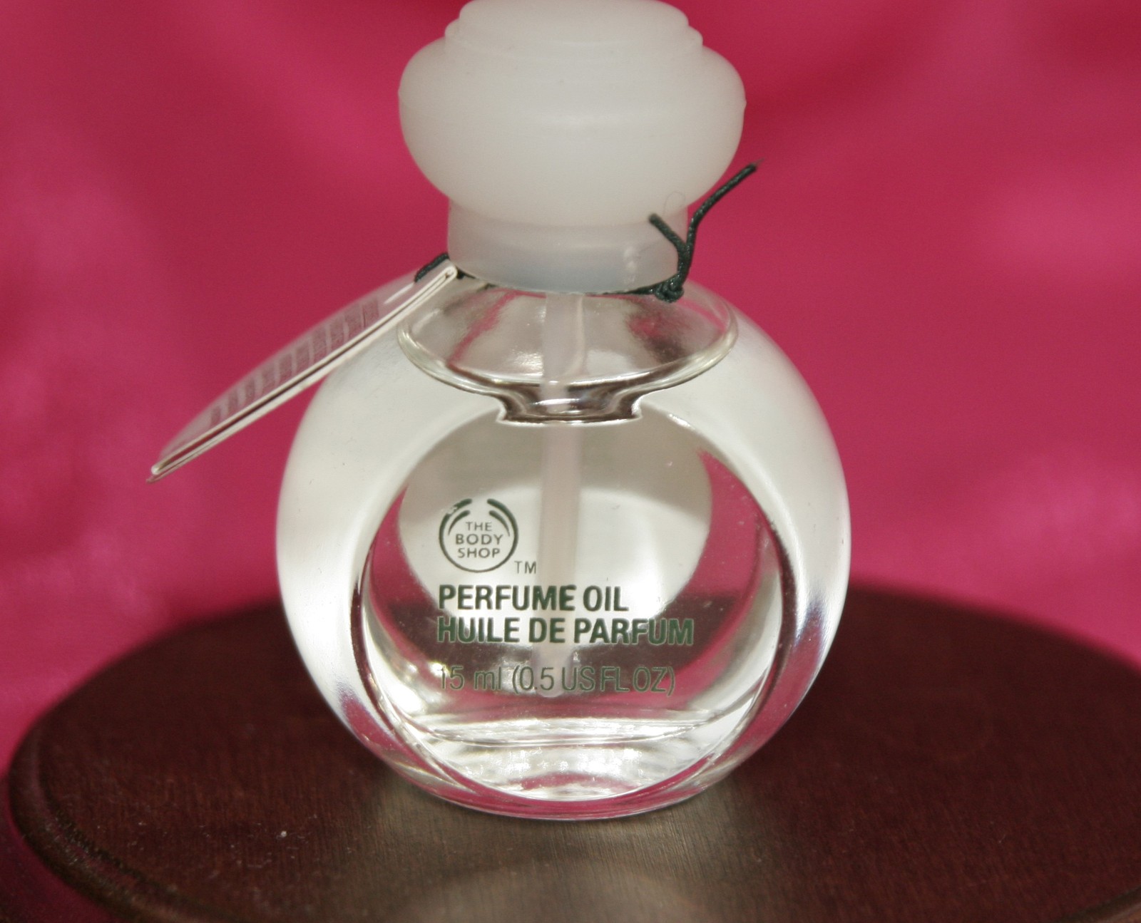 The Body Shop Crisp Cotton Perfume Oil Limited Edition Long Ago ...
