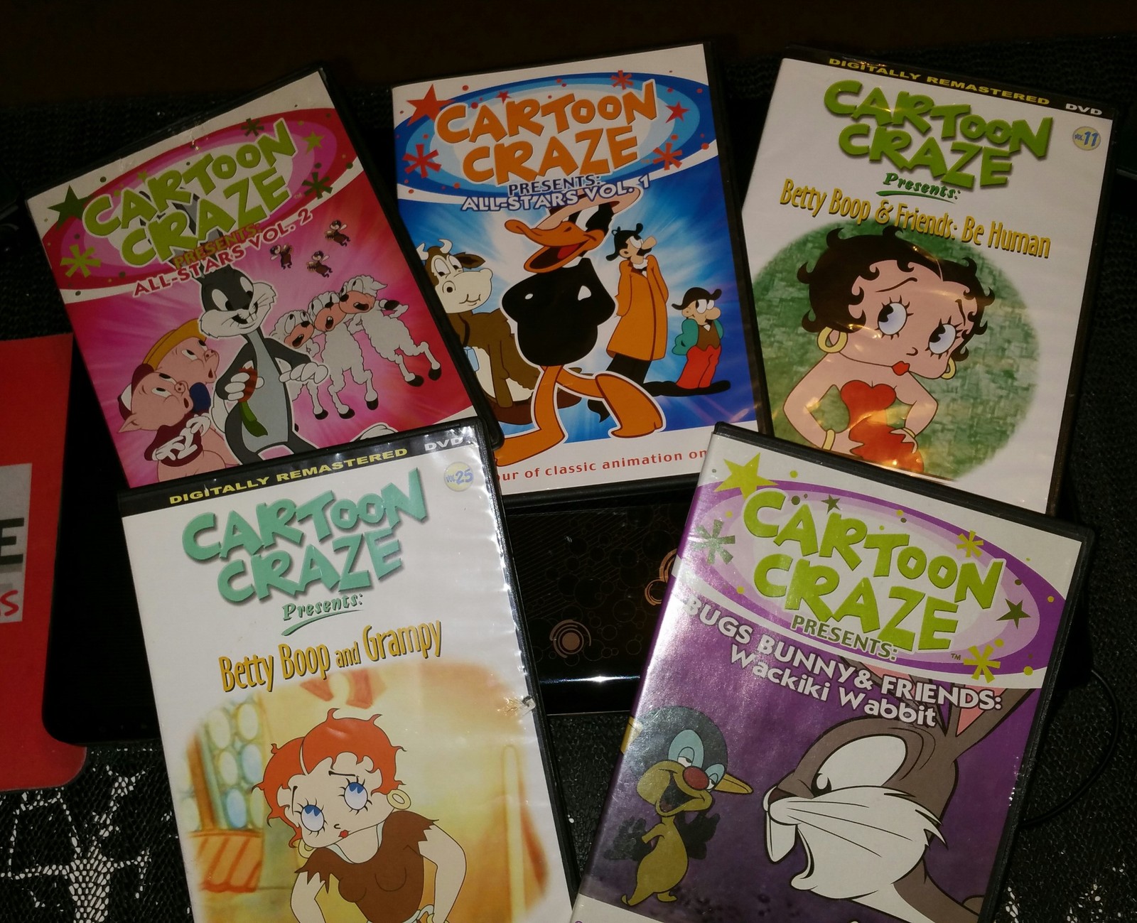 Cartoon Craze DVD's /5 childrens cartoons - DVD, HD DVD & Blu-ray