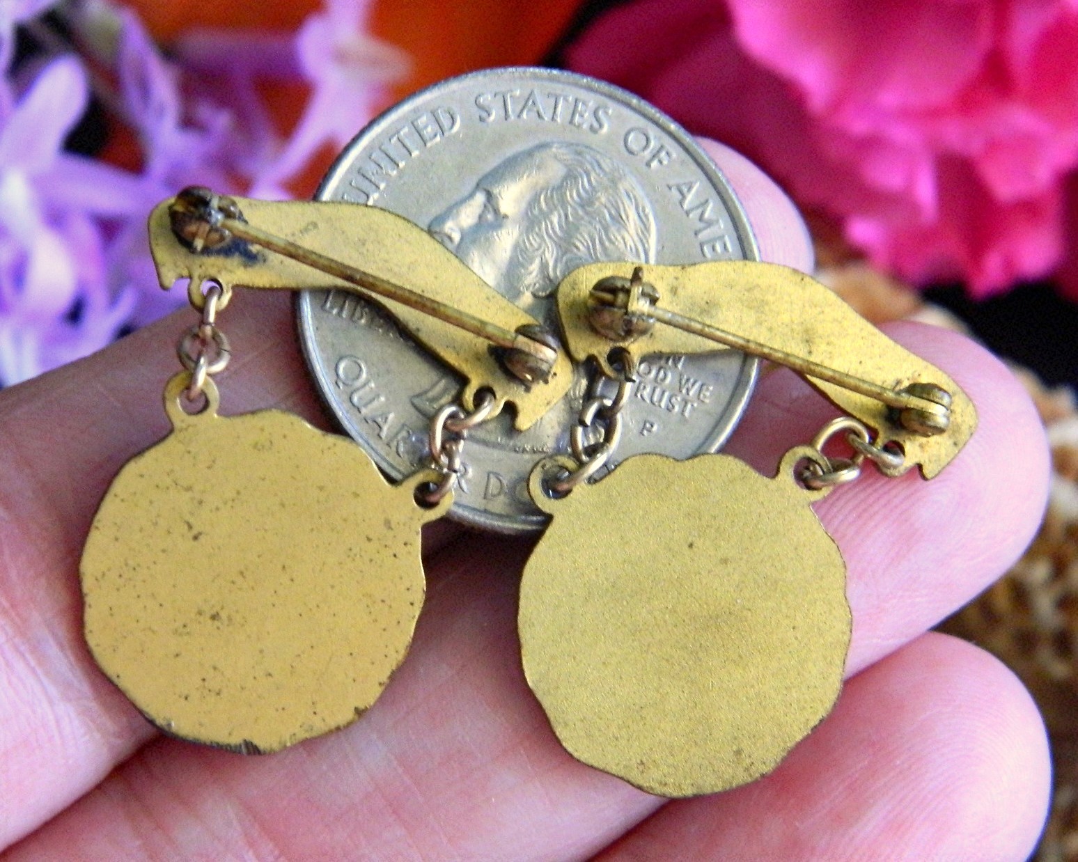 2 Vintage National Congress Parents Teachers Enamel Lapel Pins PTA