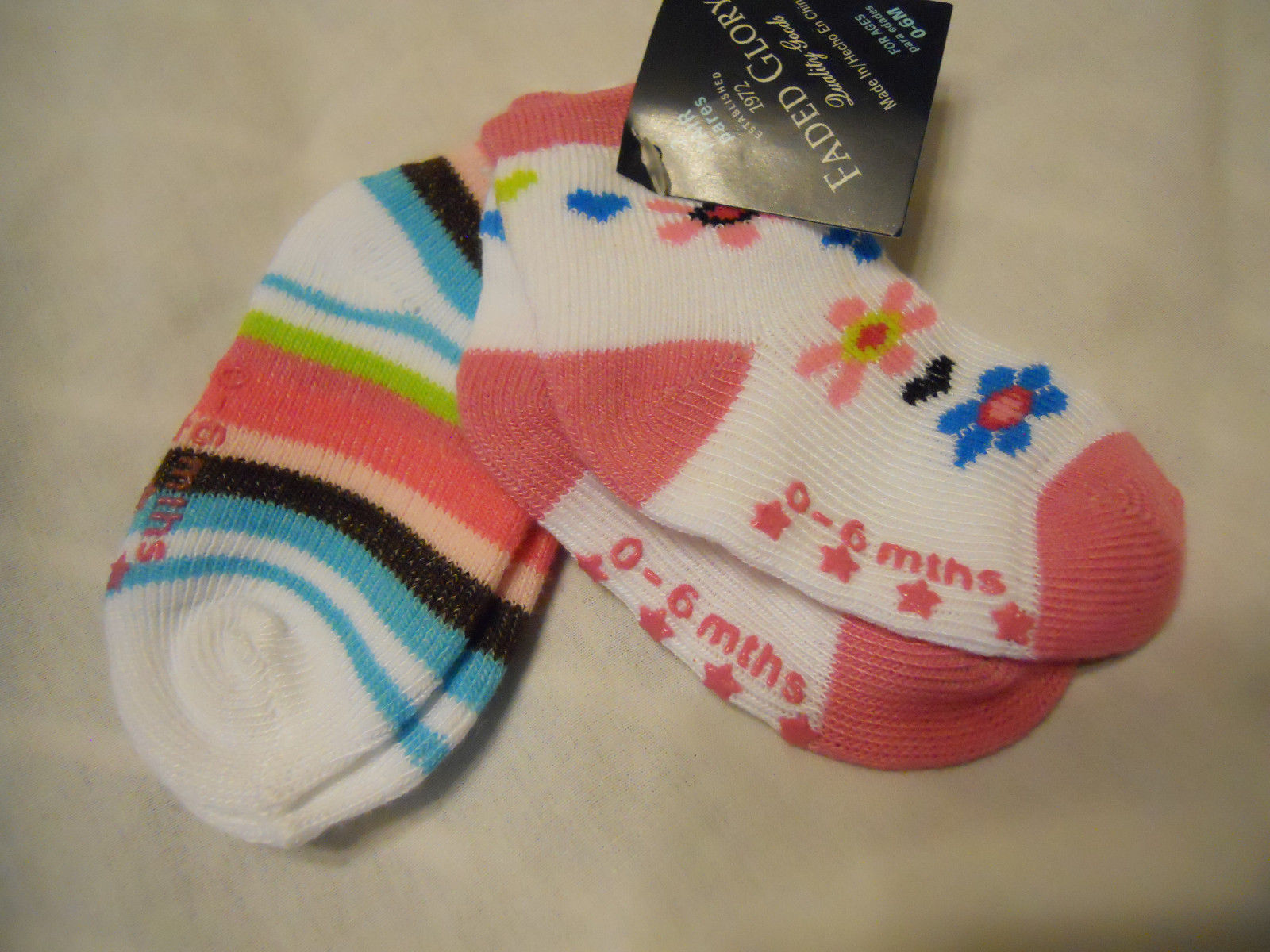 NWT I HEART U SOCKS Size Infant Toddler 3-12 MONTHS Goldbug BABY GIRL or BOY