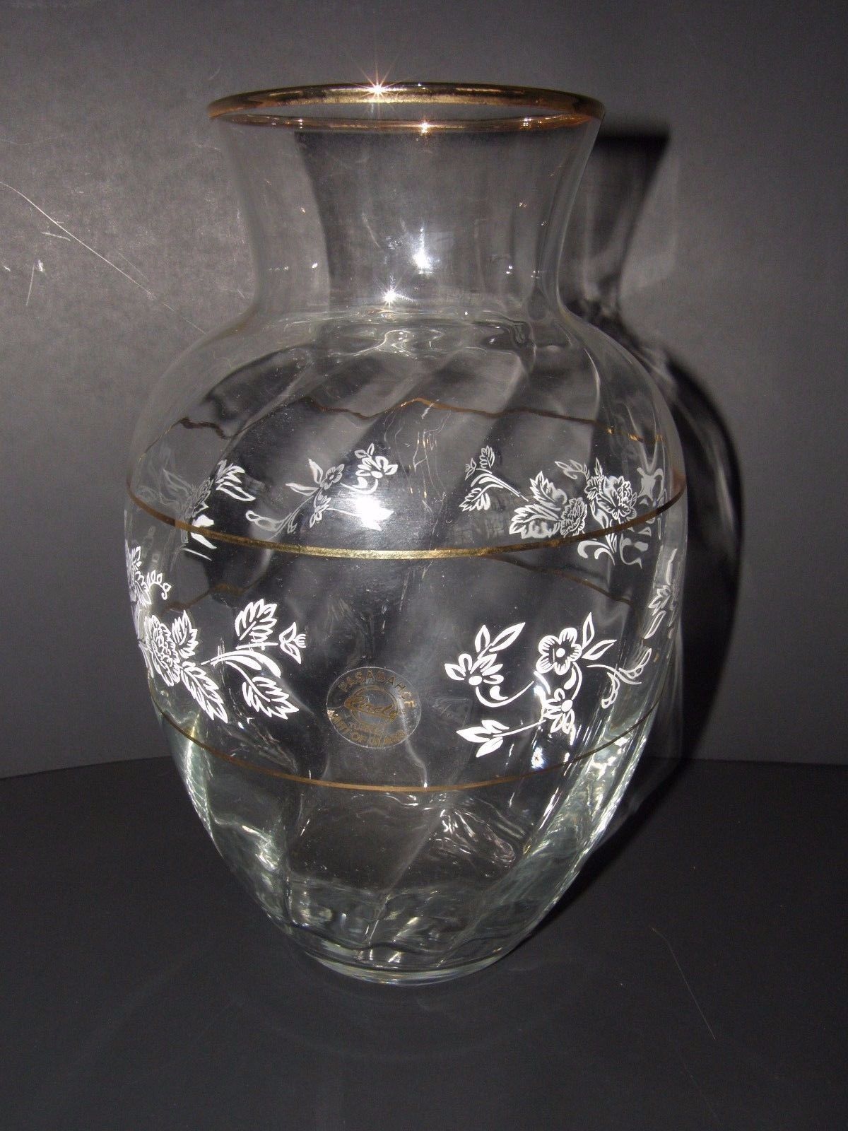 PASABAHCE TURKEY ART GLASS CRYSTAL ETCHED GLASS FLOWER DESIGN VASE