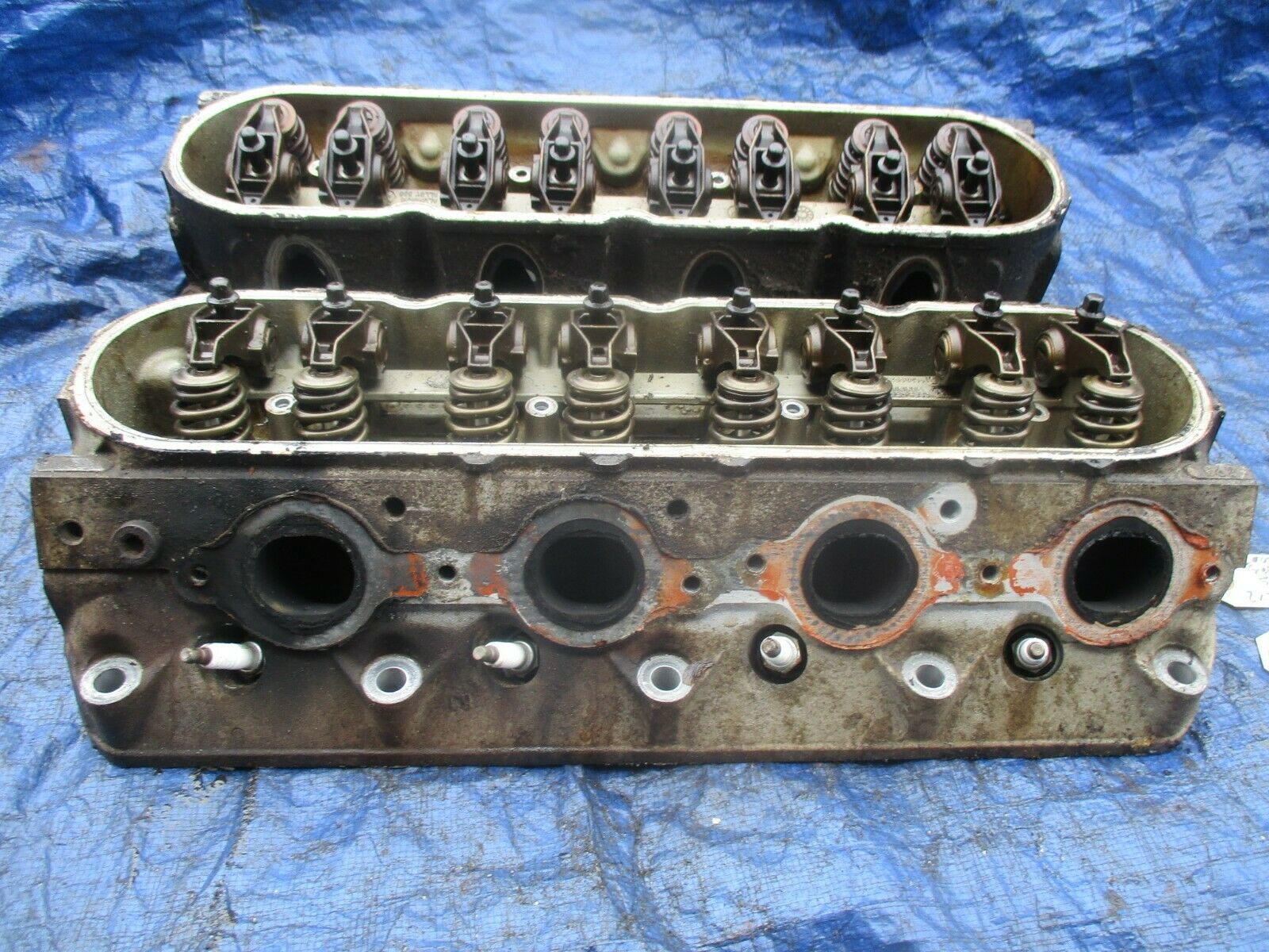 0306 Chevy Silverado cylinder head assembly set casting 862 Sierra 5.3