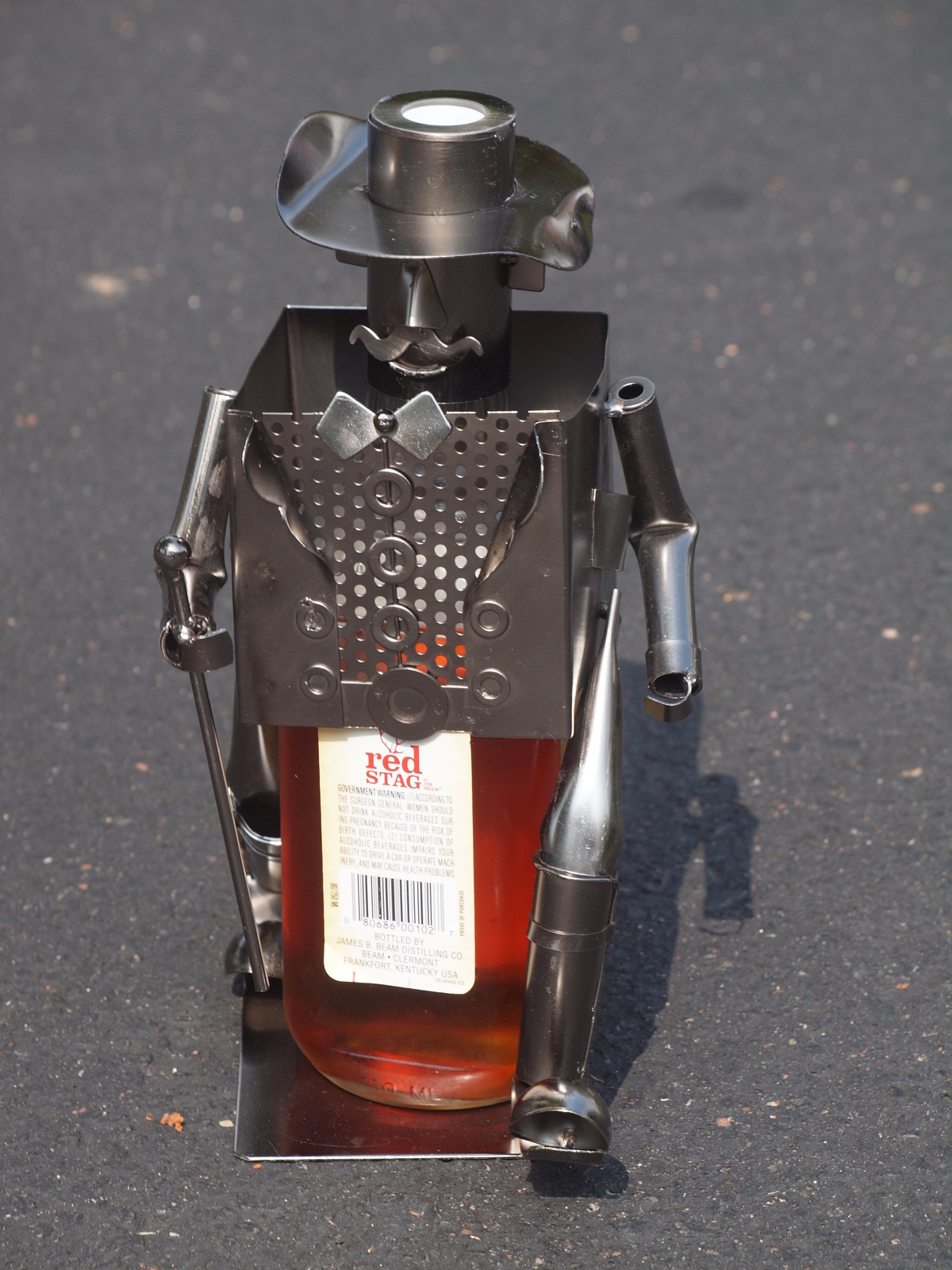 WHISKEY BOTTLE HOLDER GENTLEMAN WALKING Wine Bags, Boxes & Carriers