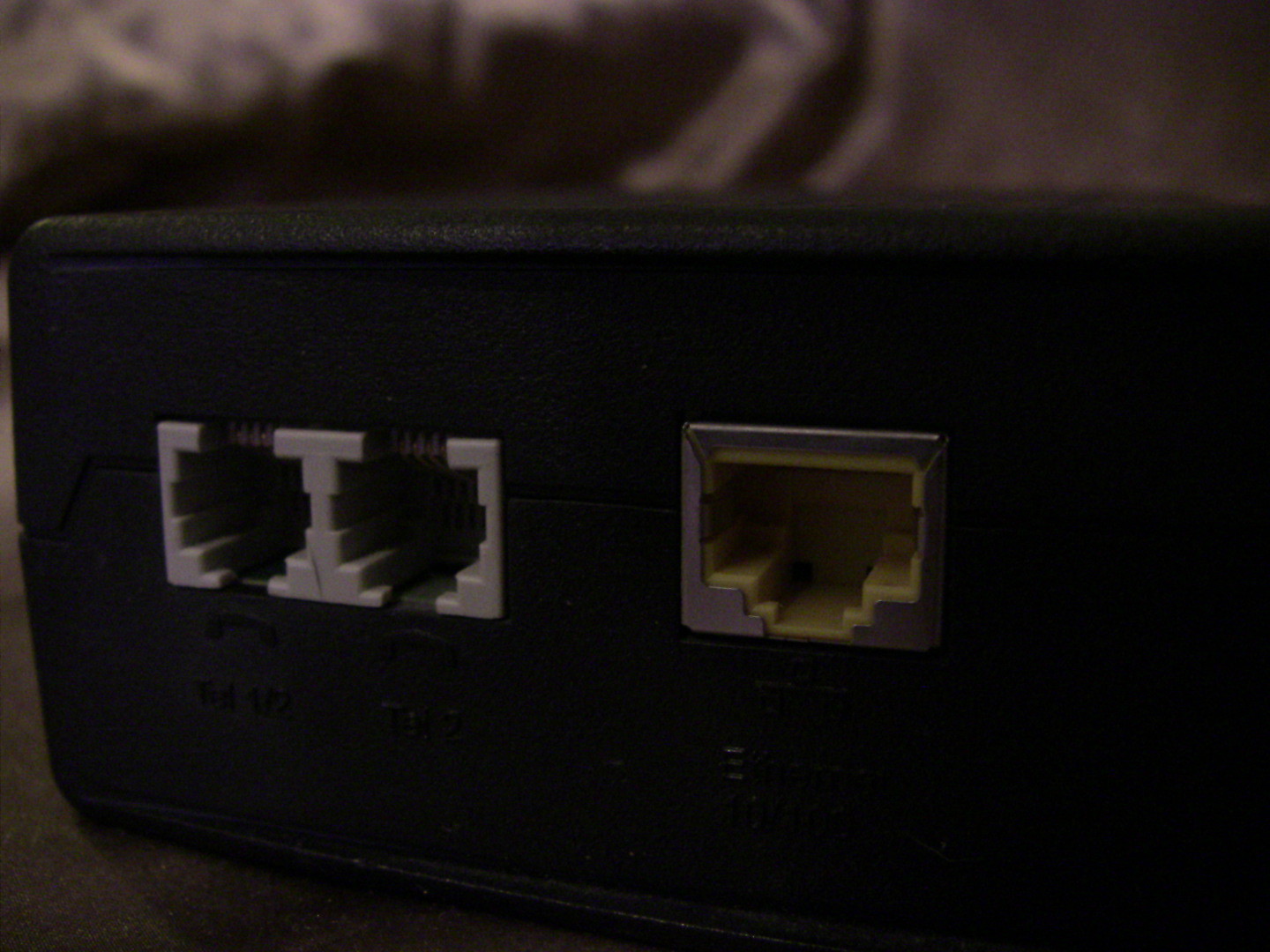 ARRIS TM602G/CT VOIP cable phone modem router Touchstone