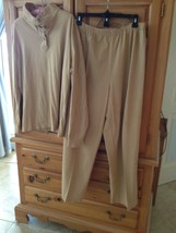 Womans 2 piece pants &amp; top size large by collections etc - $39.99